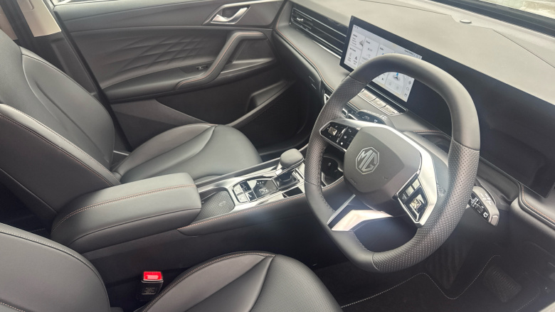 MG HS 1.5 T-GDI PHEV Trophy 5dr Auto Hatchback